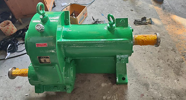 擺線針輪減速機(jī)潤滑油油質(zhì)異常會(huì)造成哪些危害？